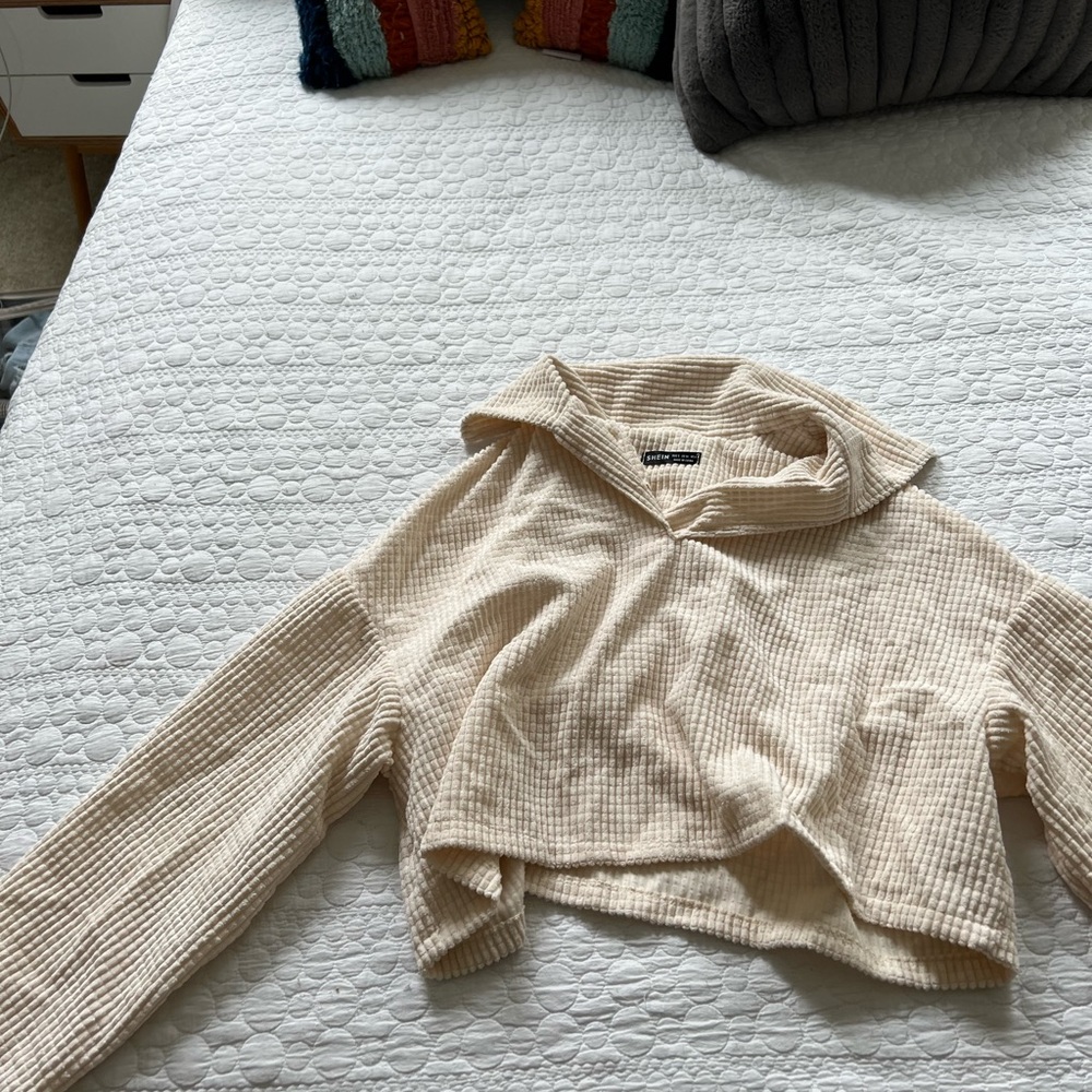 collared long sleeve